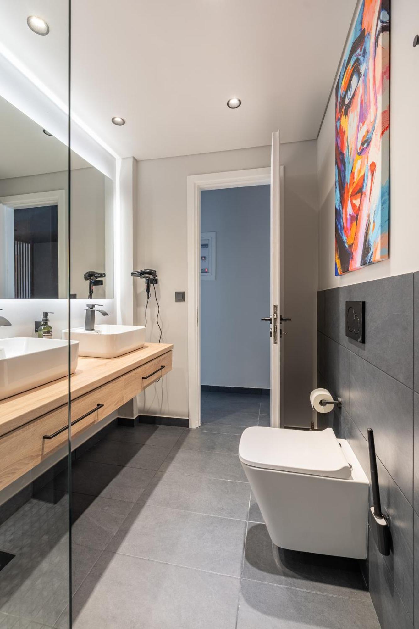 Athena Blue Lux Apartments 2Br 2Ba With City Skyline View, Near Kolonaki Атина Екстериор снимка