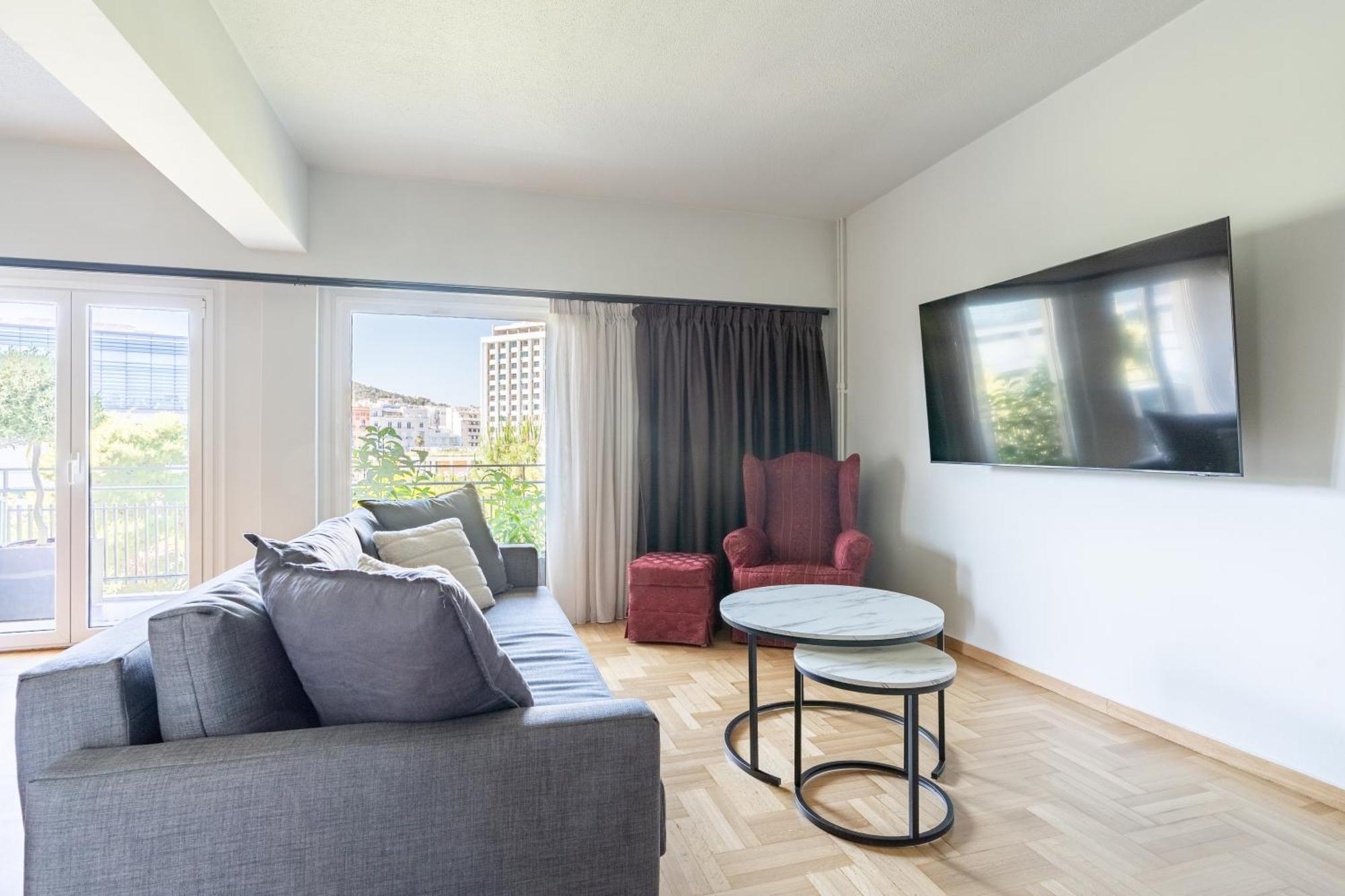 Athena Blue Lux Apartments 2Br 2Ba With City Skyline View, Near Kolonaki Атина Екстериор снимка